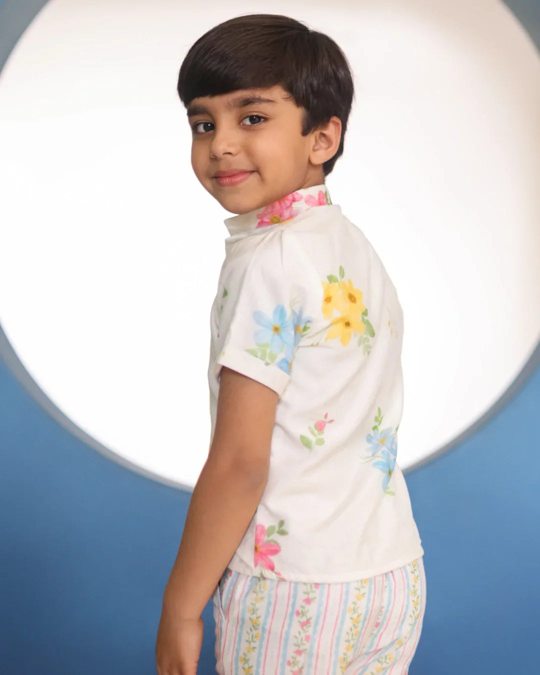 Ahaan Chanderi Shorts – Ivory Garden